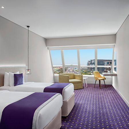 Leva Hotel Mazaya Centre Dubai Exterior foto