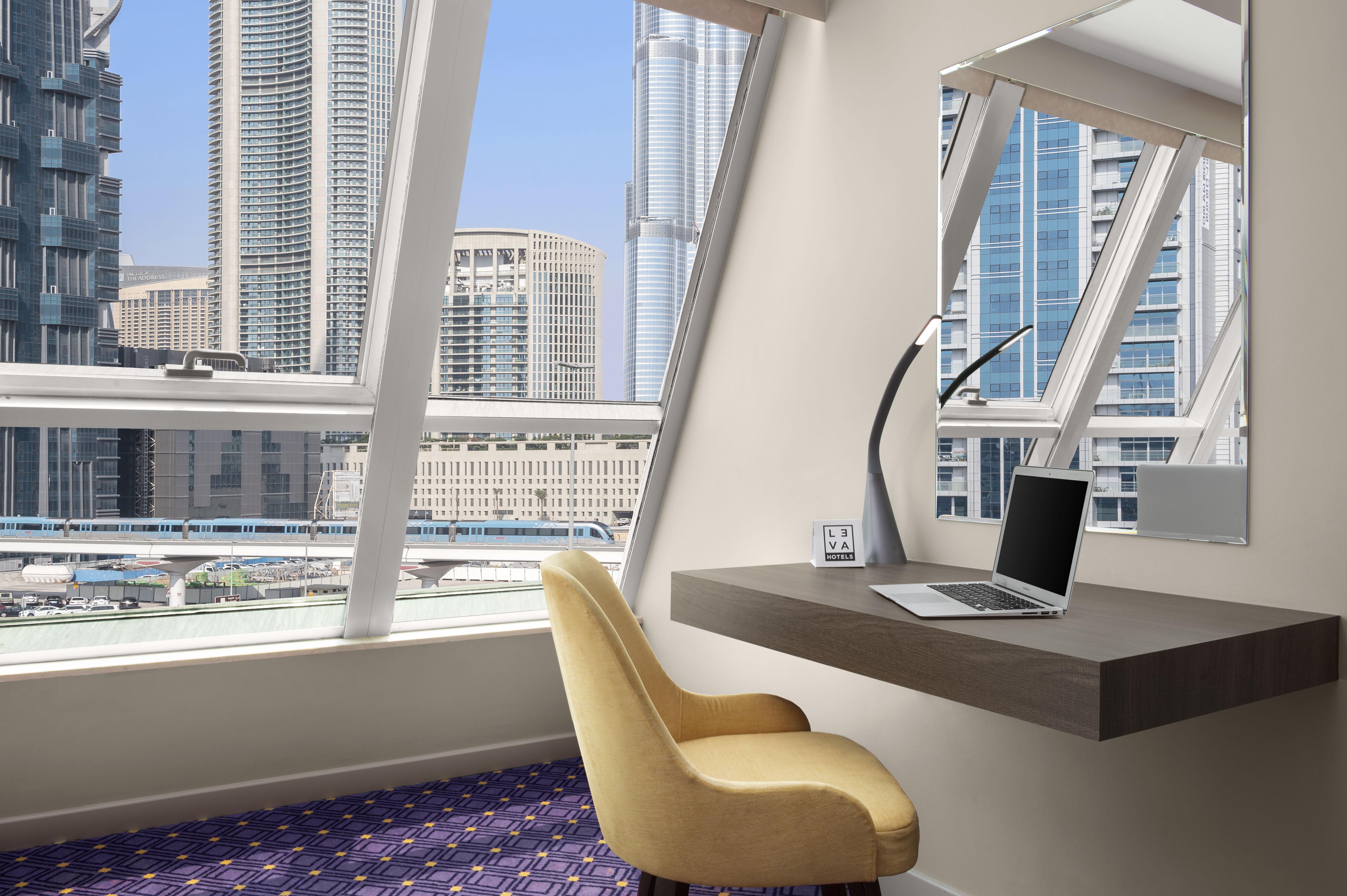 Leva Hotel Mazaya Centre Dubai Exterior foto